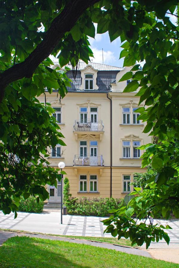 Villa Dagmar Luhacovice Exterior photo